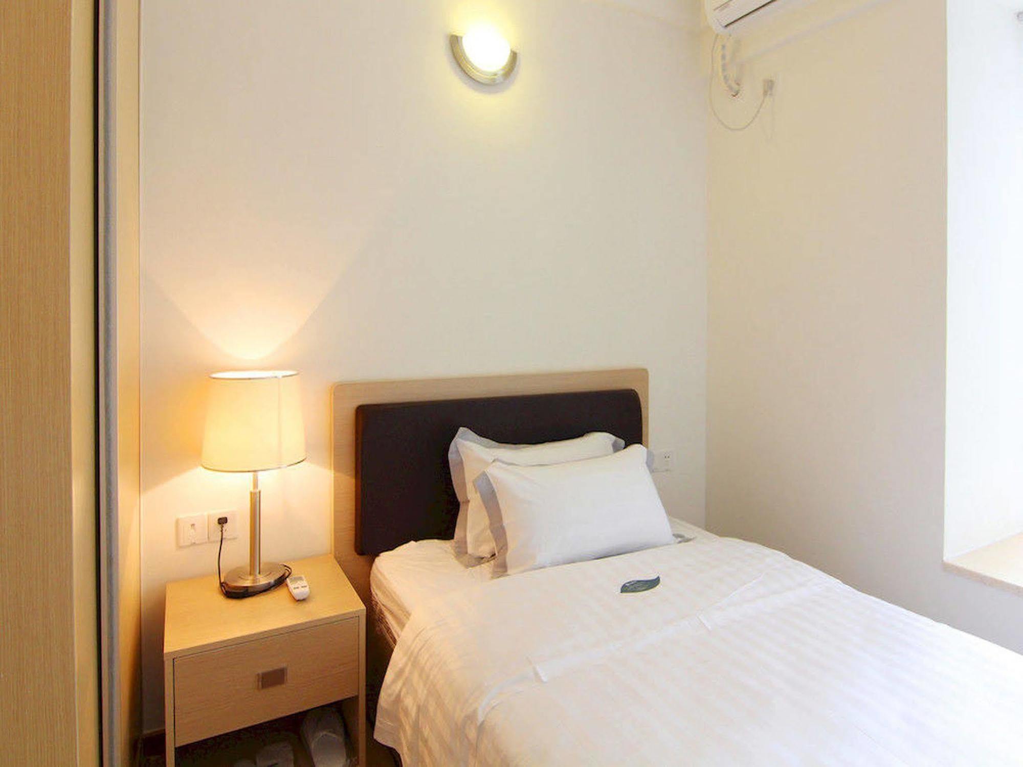 Xcellent International Serviced Apartment Guangzhou Exteriör bild